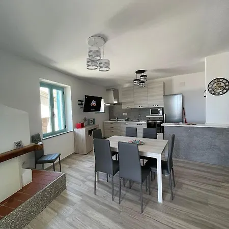 Apartment Casa Vacanze Sa Piazza